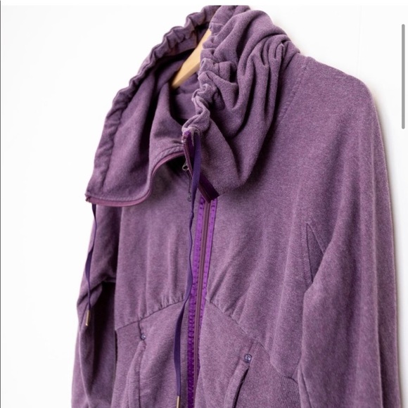 Lululemon Course-ette Heathered Purple Jacket sz 4 - Picture 3 of 10